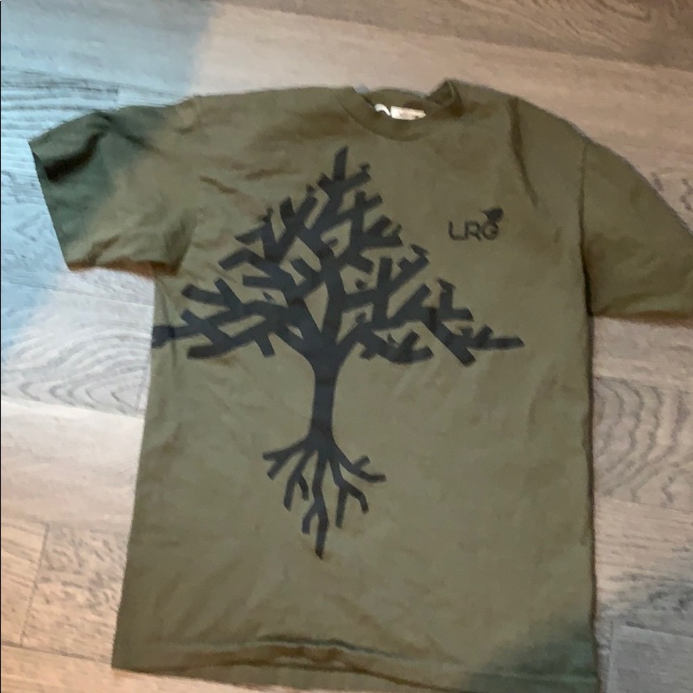 LRG t shirt